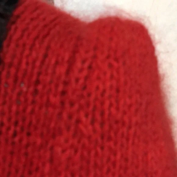Red & Black 1980s Vintage Angora & Silk Sequin Bow Sweater Size Small/Medium 2/6 - Picture 3 of 10